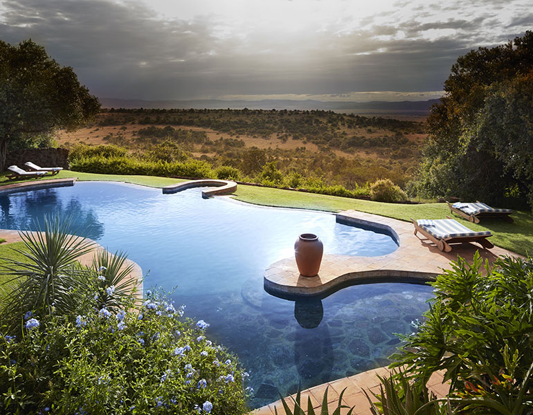 Laragai House - Swimming Pool View