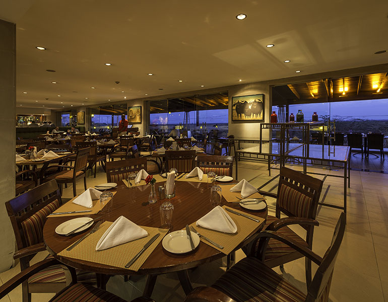 Ole Sereni Dining Big 5 Restaurant Interior