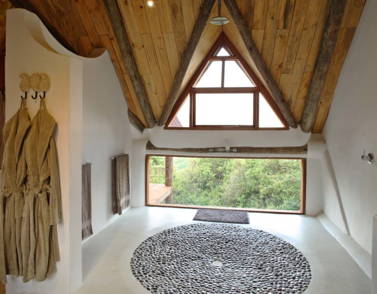 Cottar's Private Villa - Shower in Master Bedroom